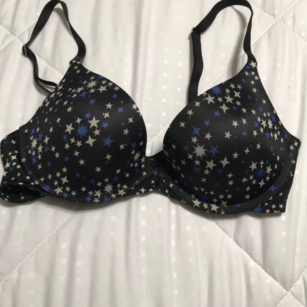 Victoria's secret bra!